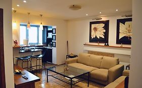Nairo Aparthotel